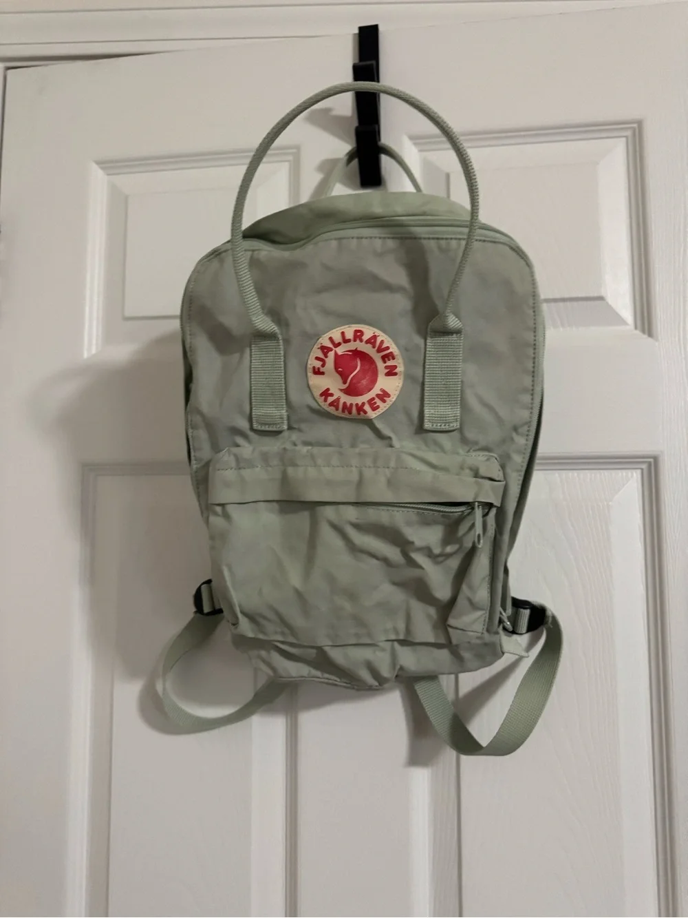 Kånken Mini Backpack in Light Sage